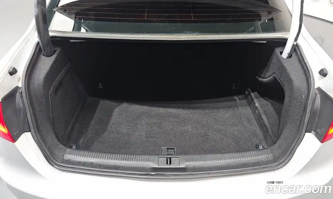 Audi A4 2015 2.0 Автомат в Москве № 158895, фото 15