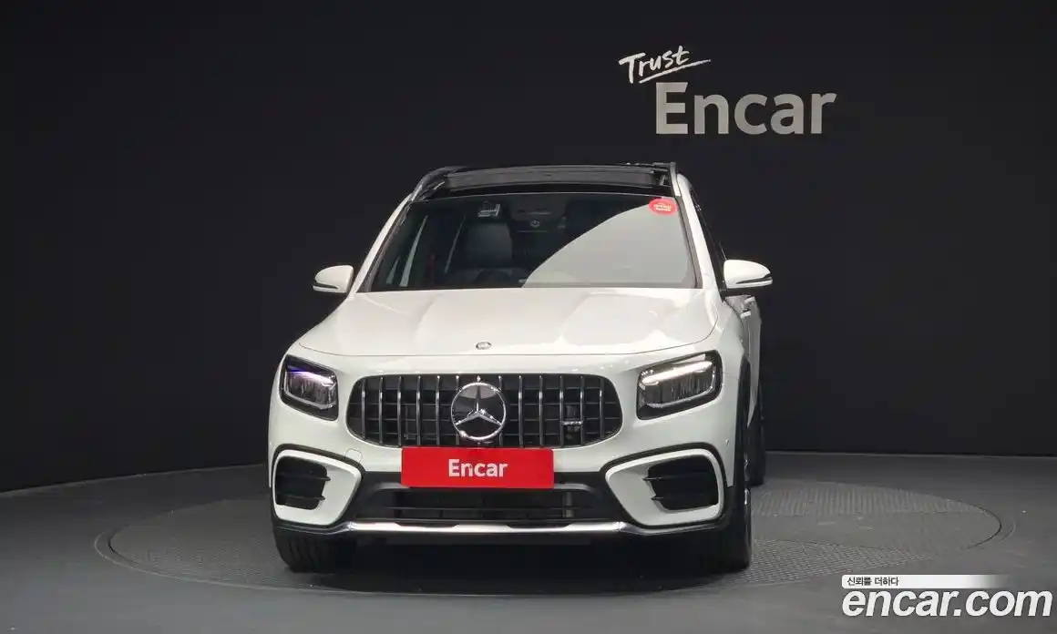 Mercedes-Benz GLB-Class 2025 2.0 Автомат в Москве № 160012, фото 3