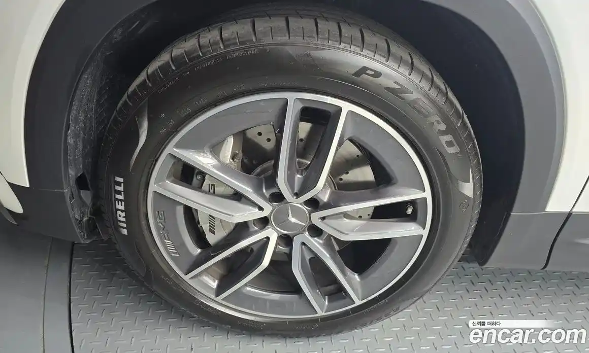 Mercedes-Benz GLB-Class 2025 2.0 Автомат в Москве № 160012, фото 5