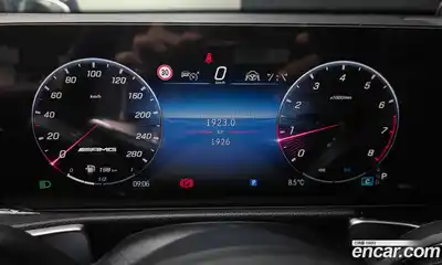 Mercedes-Benz GLB-Class 2025 2.0 Автомат в Москве № 160012, миниатюра 8