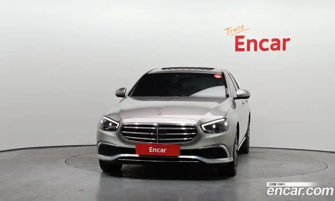 Mercedes-Benz E-Class 2021 2.0 Автомат в Москве № 160361, фото 15