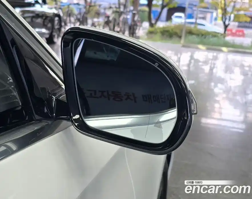 Mercedes-Benz E-Class 2022 2.0 Автомат в Москве № 160454, фото 16