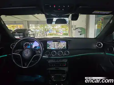 Mercedes-Benz E-Class 2022 2.0 Автомат в Москве № 160454, миниатюра 7