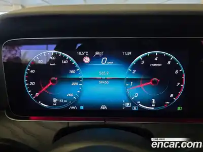 Mercedes-Benz E-Class 2022 2.0 Автомат в Москве № 160454, миниатюра 8