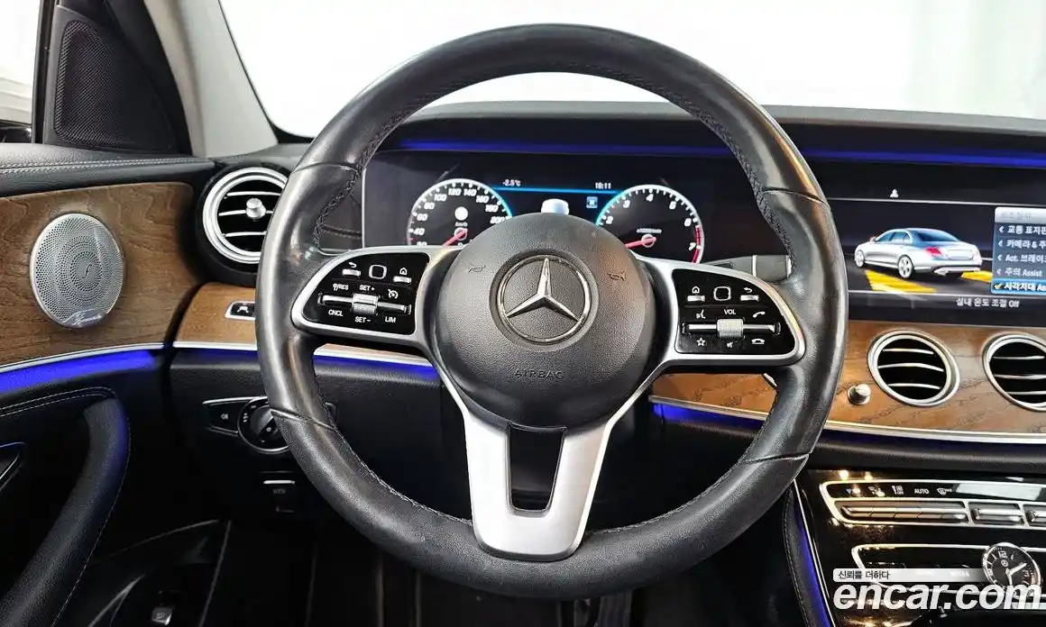 Mercedes-Benz E-Class 2019 2.0 Автомат в Москве № 160905, фото 17