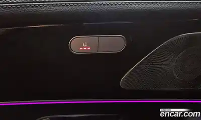 Mercedes-Benz GLE-Class 2023 2.0 Автомат в Москве № 160966, миниатюра 8