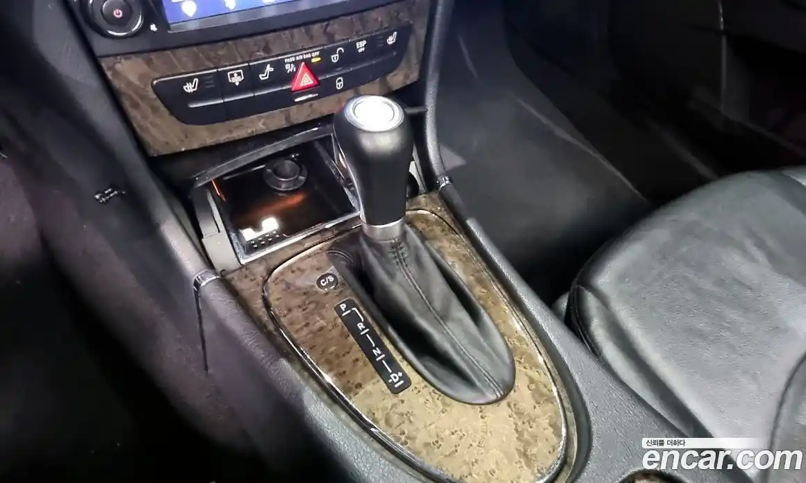 Mercedes-Benz E-Class 2007 3.5 Автомат в Москве № 161291, фото 9