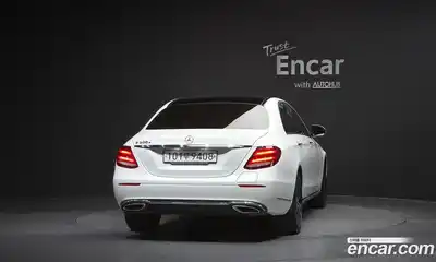 Mercedes-Benz E-Class, 2019