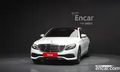 Mercedes-Benz E-Class 2019 2.0 Автомат в Москве № 161356, миниатюра 4