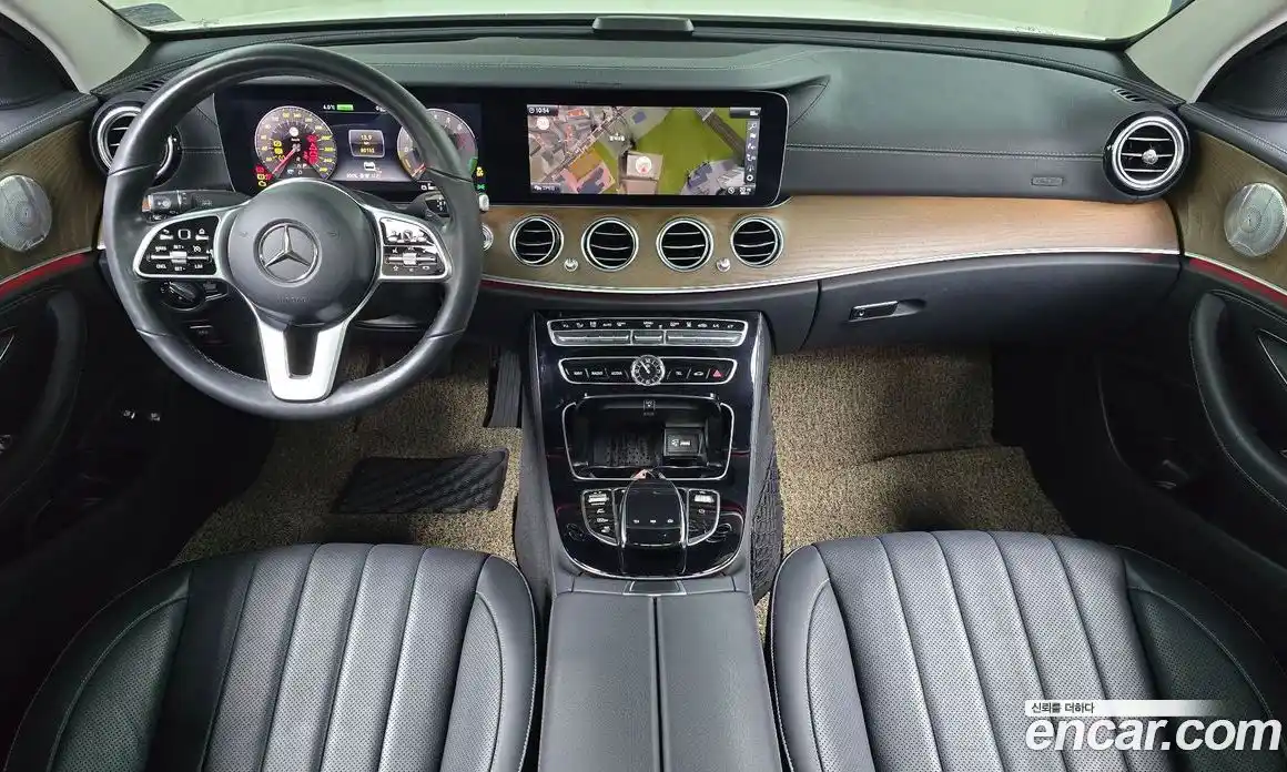 Mercedes-Benz E-Class 2019 2.0 Автомат в Москве № 161356, фото 5
