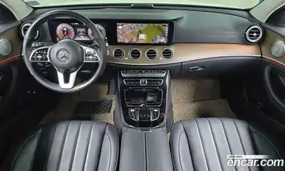 Mercedes-Benz E-Class 2019 2.0 Автомат в Москве № 161356, миниатюра 5