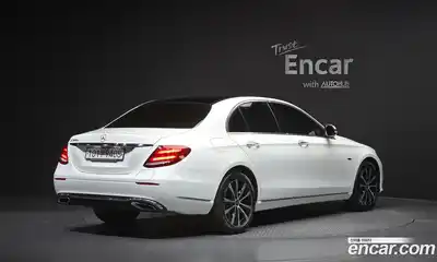 Mercedes-Benz E-Class 2019 2.0 Автомат в Москве № 161356, миниатюра 9
