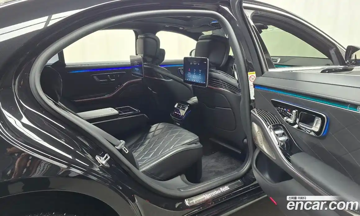 Mercedes-Benz S-Class 2023 4.0 Автомат в Москве № 161987, фото 18