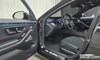 Mercedes-Benz S-Class 2023 4.0 Автомат в Москве № 161987, миниатюра 3
