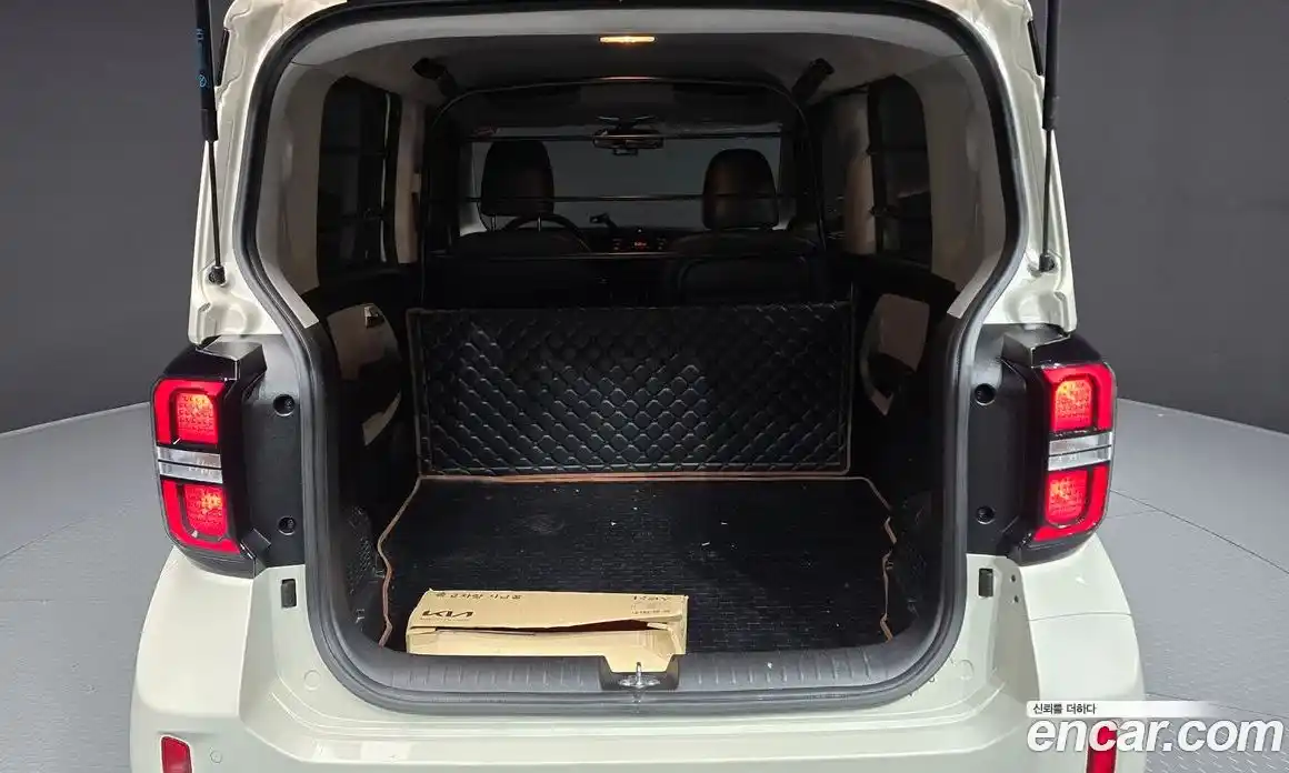 Kia Ray 2024 1.0 Автомат в Москве № 16298, фото 14