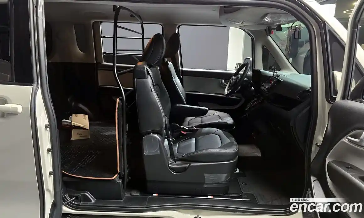 Kia Ray 2024 1.0 Автомат в Москве № 16298, фото 4