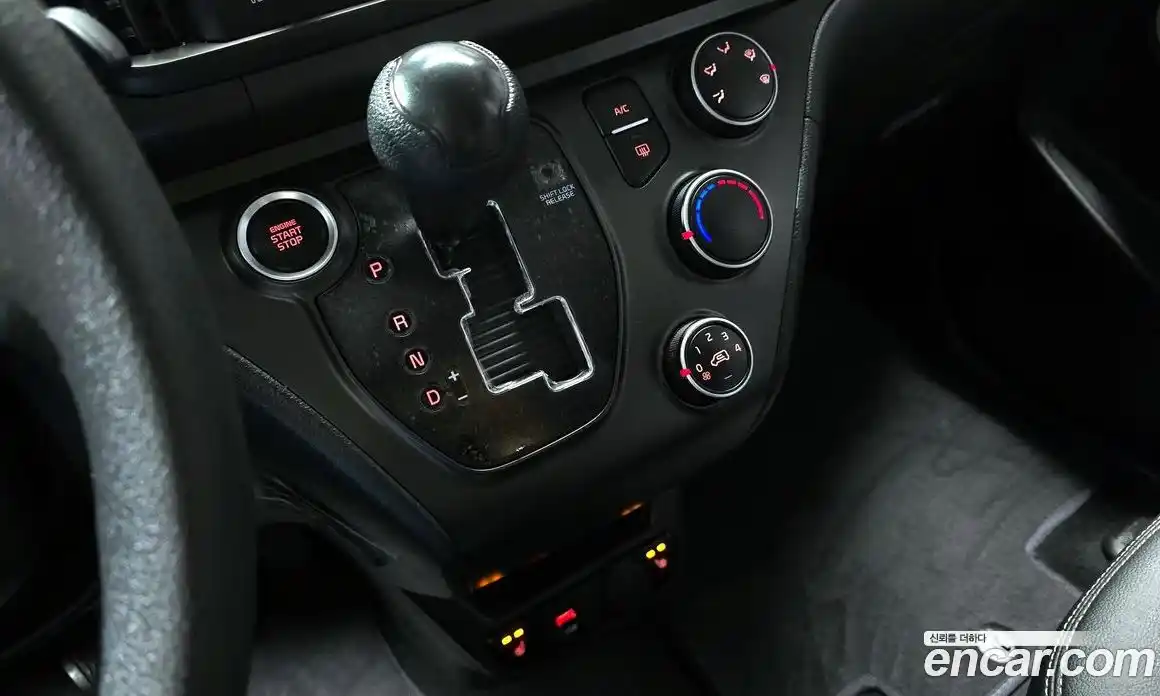 Kia Ray 2024 1.0 Автомат в Москве № 16298, фото 7