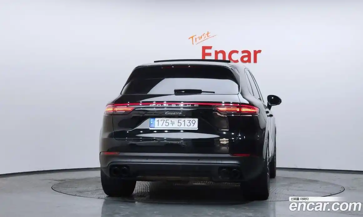 Porsche Cayenne 2023 3.0 Автомат в Москве № 165188, фото 4