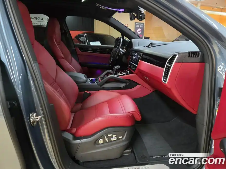 Porsche Cayenne 2020 3.0 Автомат в Москве № 165724, фото 19