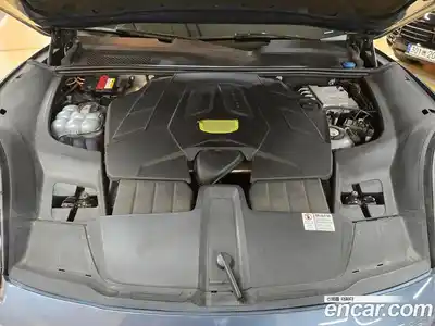 Porsche Cayenne 2020 3.0 Автомат в Москве № 165724, миниатюра 5