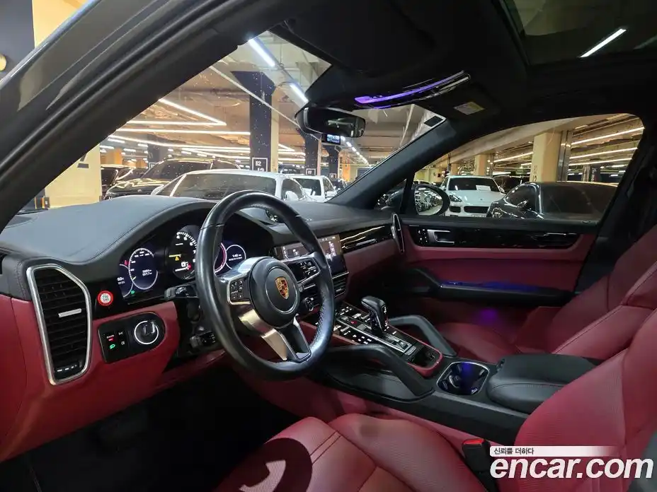 Porsche Cayenne 2020 3.0 Автомат в Москве № 165724, фото 8