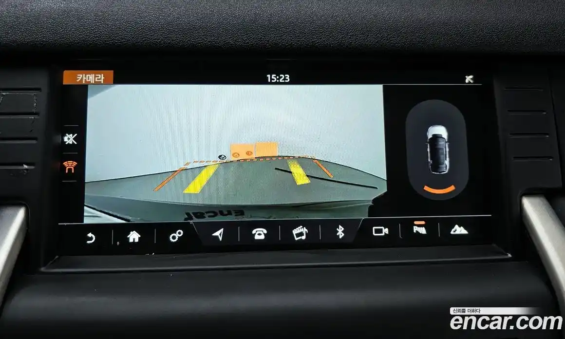 Land Rover Discovery Sport 2019 2.0 Автомат в Москве № 166131, фото 14