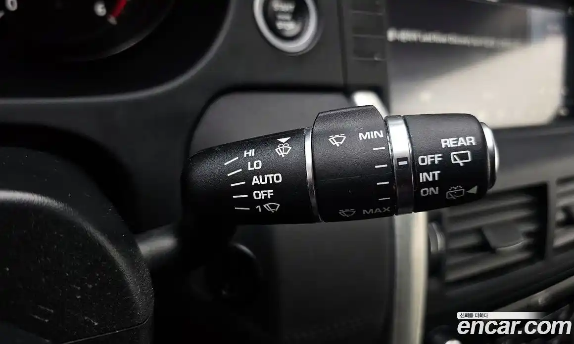 Land Rover Discovery Sport 2019 2.0 Автомат в Москве № 166131, фото 16