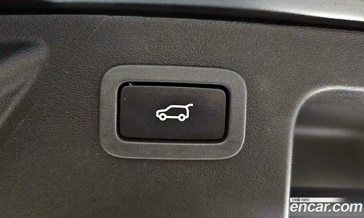 Land Rover Discovery Sport 2019 2.0 Автомат в Москве № 166131, фото 20