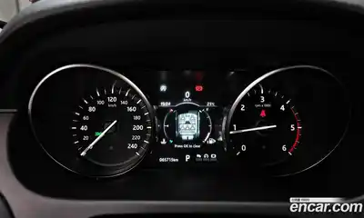 Land Rover Discovery Sport 2019 2.0 Автомат в Москве № 166131, миниатюра 8