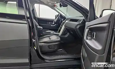 Land Rover Discovery Sport 2019 2.0 Автомат в Москве № 166131, миниатюра 10