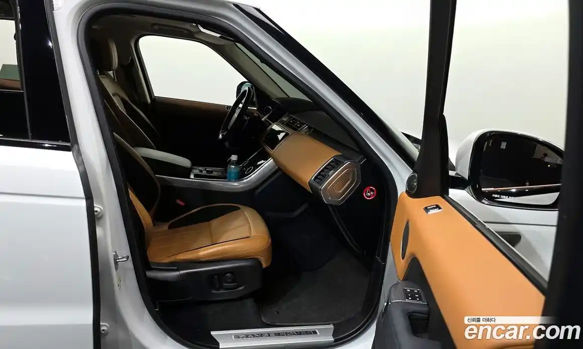 Land Rover Range-Rover Sport 2022 3.0 Автомат в Москве № 166261, фото 11