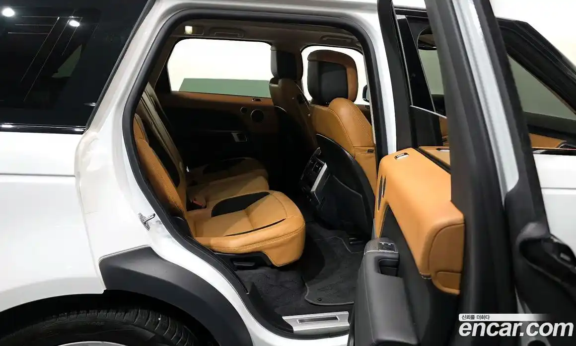 Land Rover Range-Rover Sport 2022 3.0 Автомат в Москве № 166261, фото 17