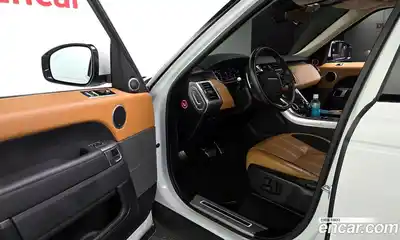 Land Rover Range-Rover Sport 2022 3.0 Автомат в Москве № 166261, миниатюра 8