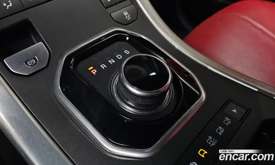 Land Rover Range-Rover Evoque 2017 2.0 Автомат в Москве № 166397, фото 18