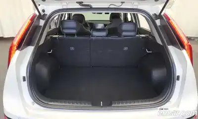 Kia Niro 2023 1.6 Автомат в Москве № 16657, миниатюра 5