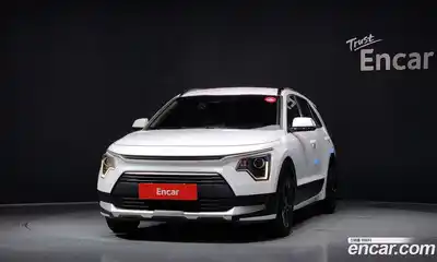 Kia Niro 2023 1.6 Автомат в Москве № 16657, миниатюра 8