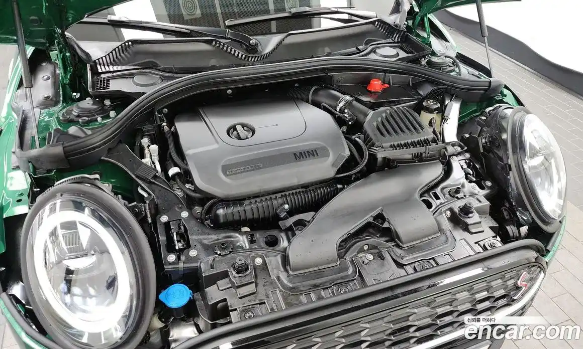 Mini Clubman 2024 2.0 Автомат в Москве № 167030, фото 6