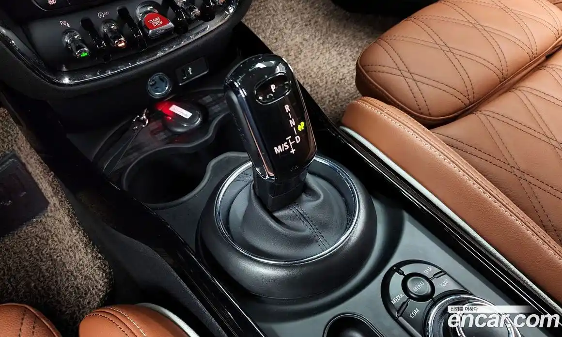 Mini Clubman 2024 2.0 Автомат в Москве № 167030, фото 9