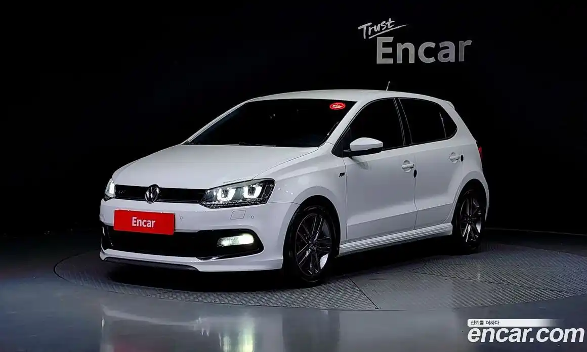 Volkswagen Polo 2016 1.4 Автомат в Москве № 169059, фото 15