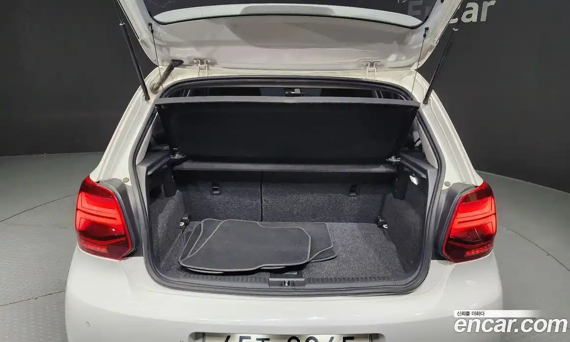 Volkswagen Polo 2016 1.4 Автомат в Москве № 169059, фото 20