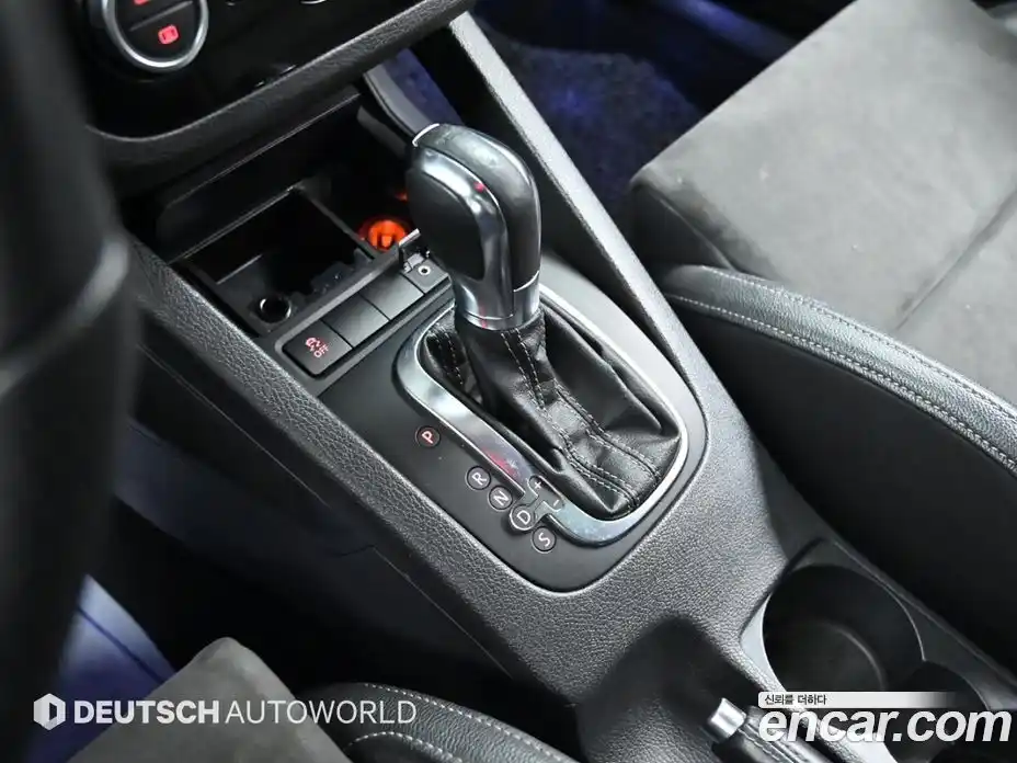 Volkswagen Scirocco 2014 2.0 Автомат в Москве № 169288, фото 9