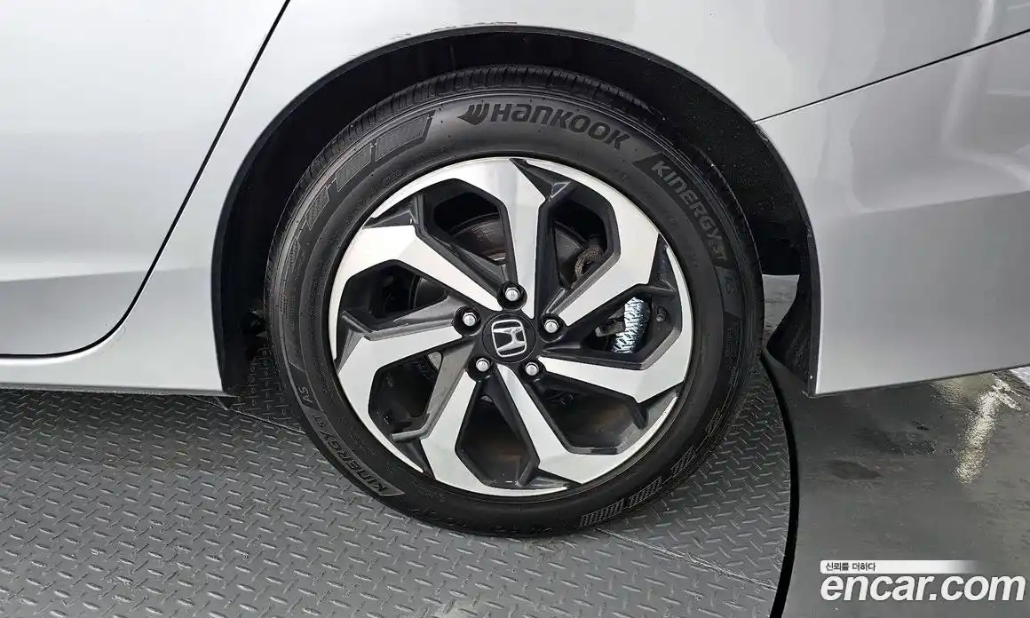 Honda Accord 2017 2.4 Автомат в Москве № 170477, фото 15