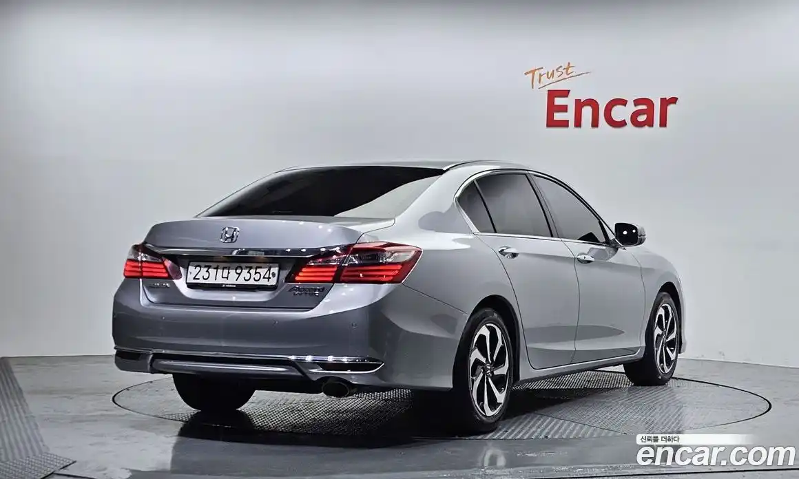 Honda Accord 2017 2.4 Автомат в Москве № 170477, фото 18