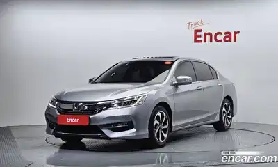 Honda Accord 2017 2.4 Автомат в Москве № 170477, миниатюра 3