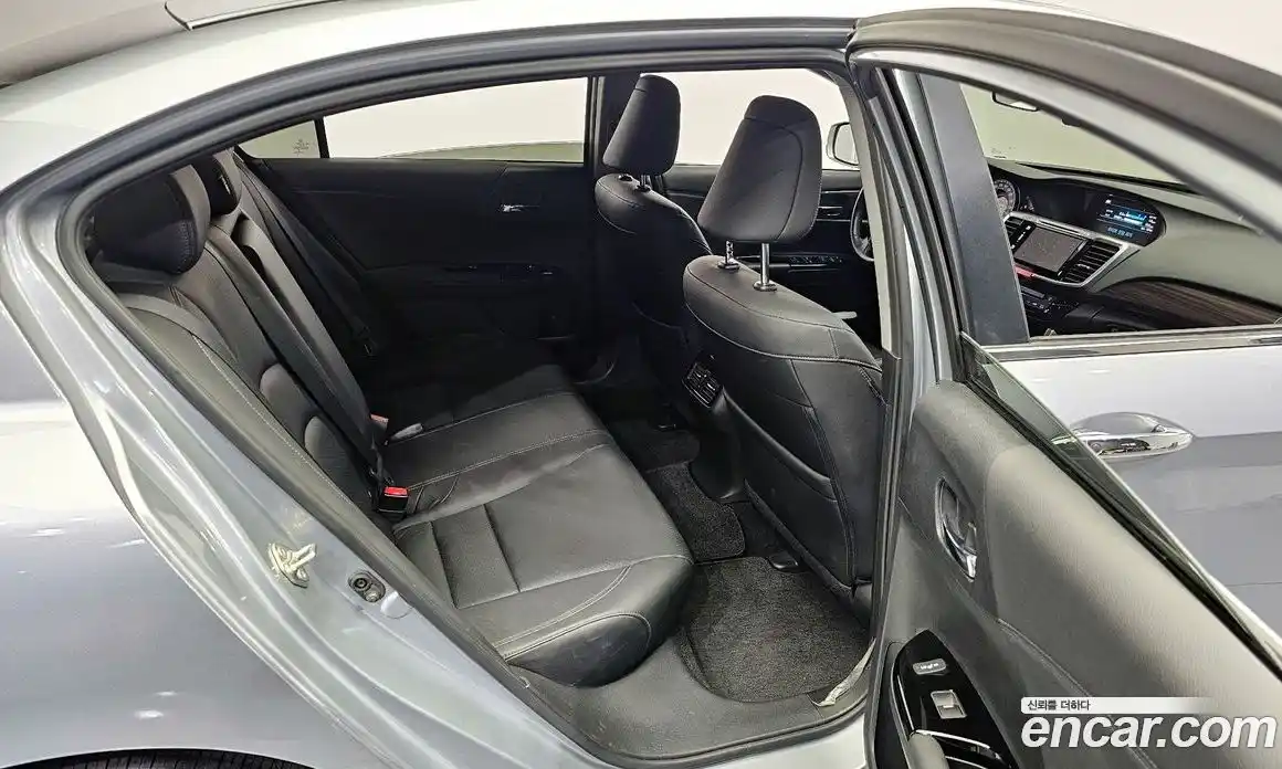 Honda Accord 2017 2.4 Автомат в Москве № 170477, фото 5