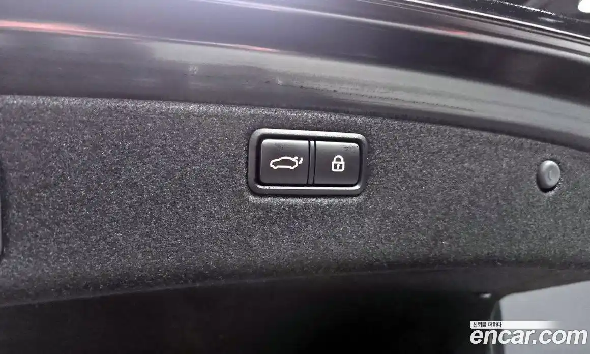 Genesis G80 2017 3.3 Автомат в Москве № 17211, фото 18