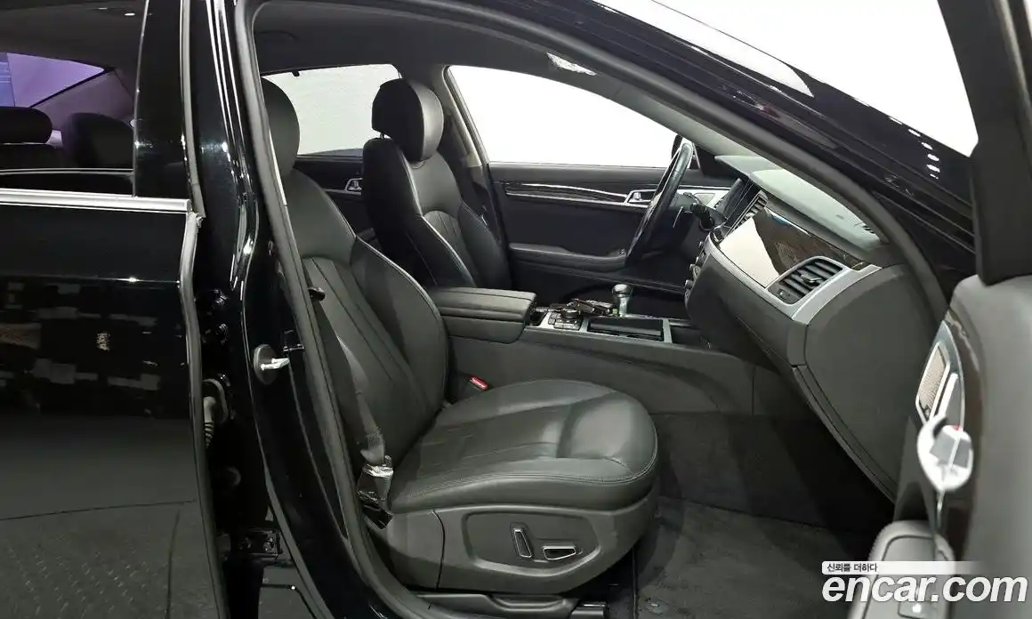 Genesis G80 2017 3.3 Автомат в Москве № 17211, фото 3