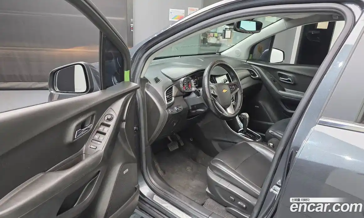 Chevrolet Trax 2017 1.4 Автомат в Москве № 173425, фото 16