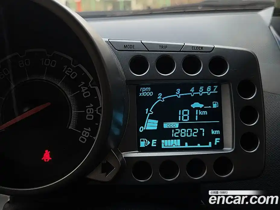 Chevrolet Spark 2012 1.0 Автомат в Москве № 174410, фото 10