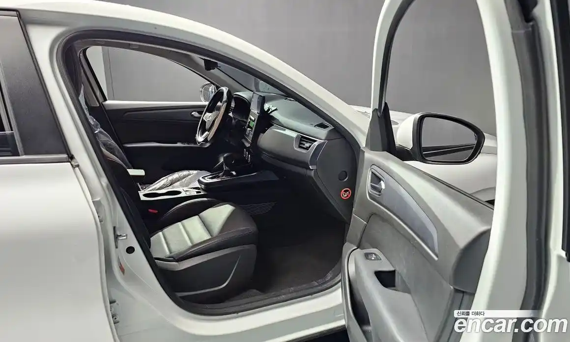 Renault XM3 2023 1.6 Автомат в Москве № 176749, фото 20